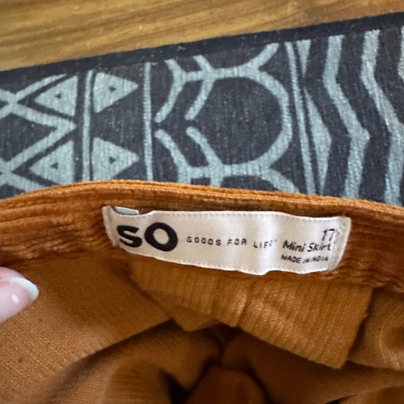 Light brown corduroy mini skirt - Picture 2 of 3